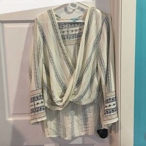 LF flowy top